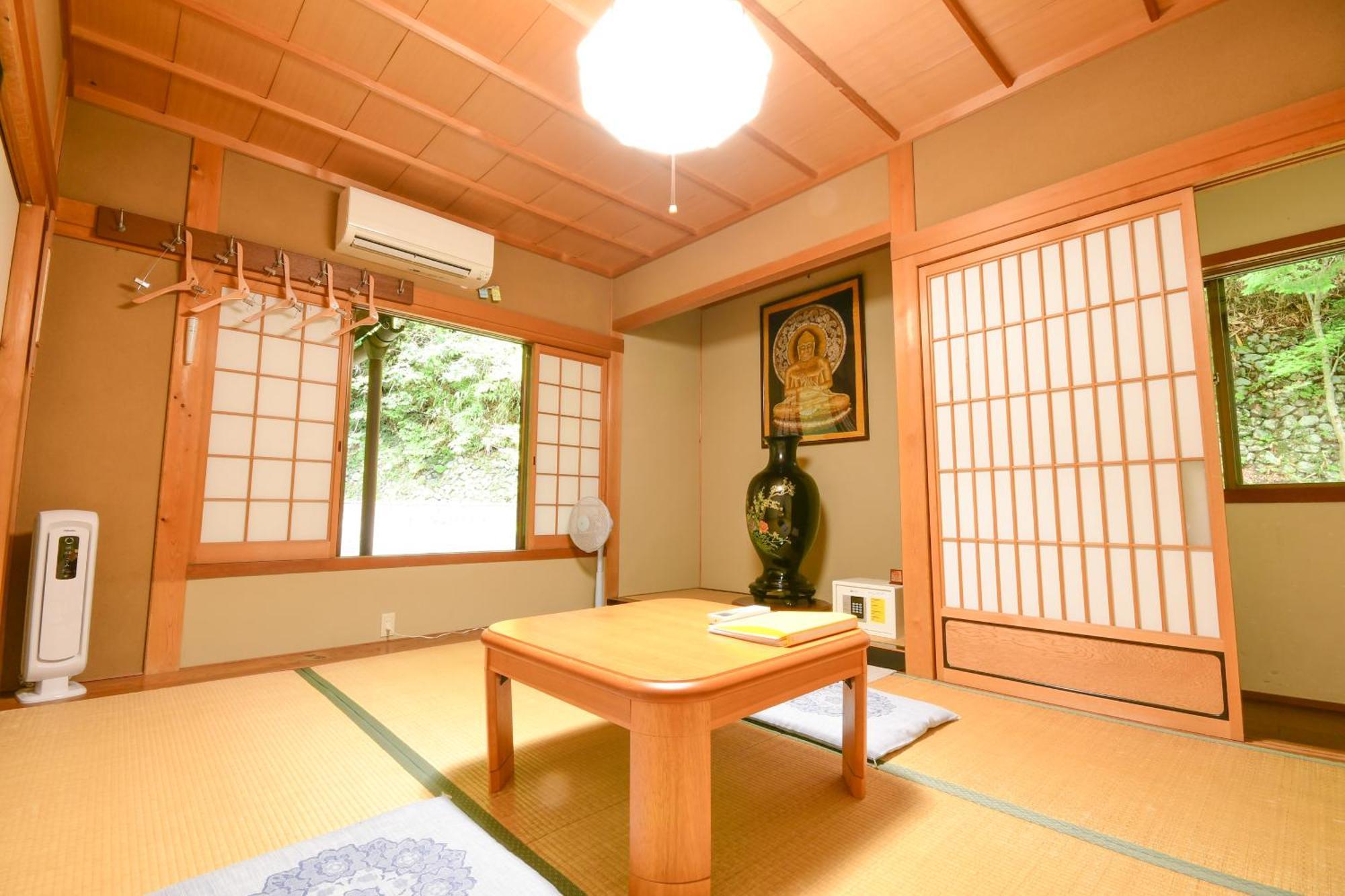 Koyasan Sanadabo Rengejoin 호텔 외부 사진