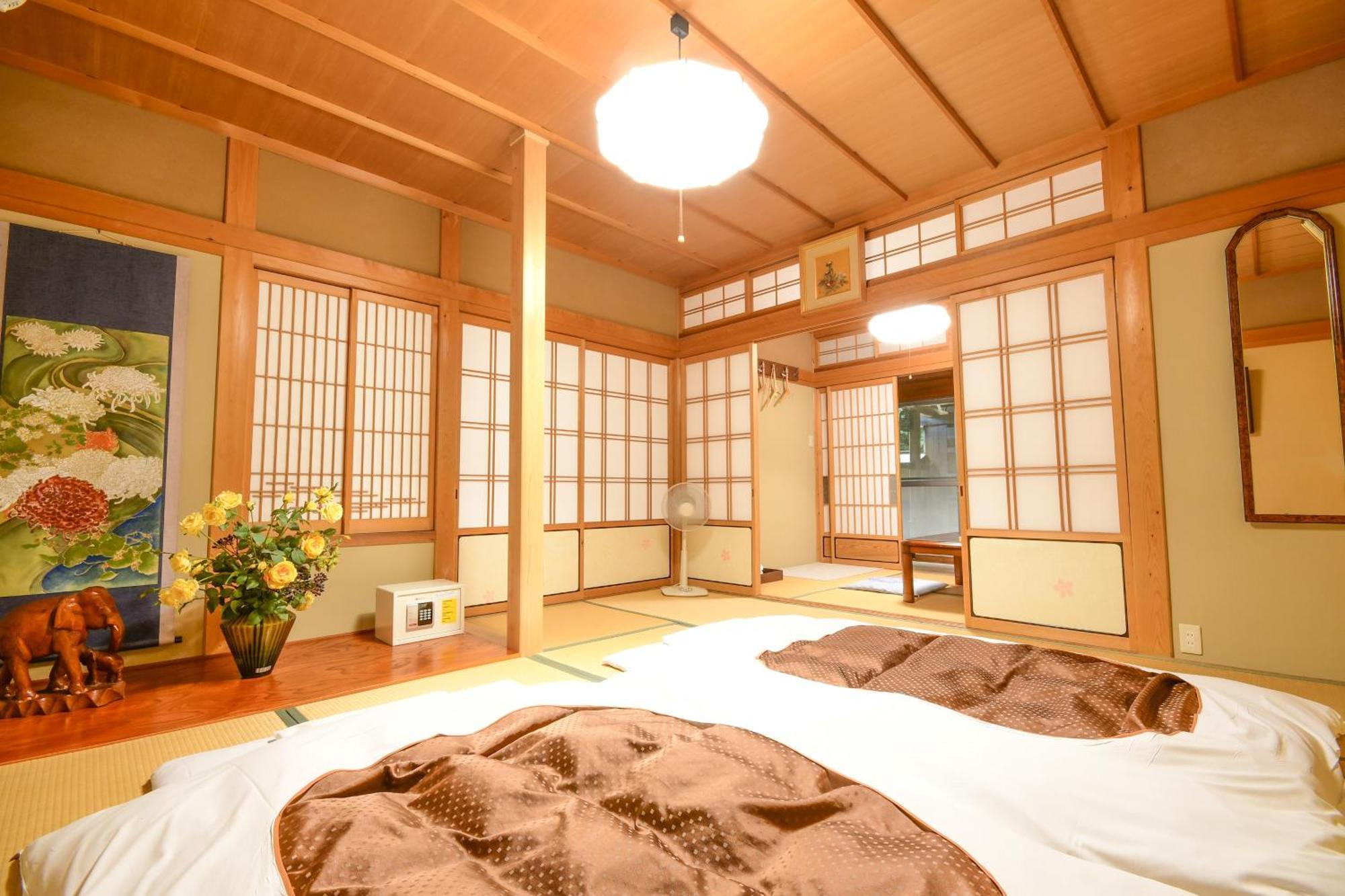 Koyasan Sanadabo Rengejoin 호텔 외부 사진