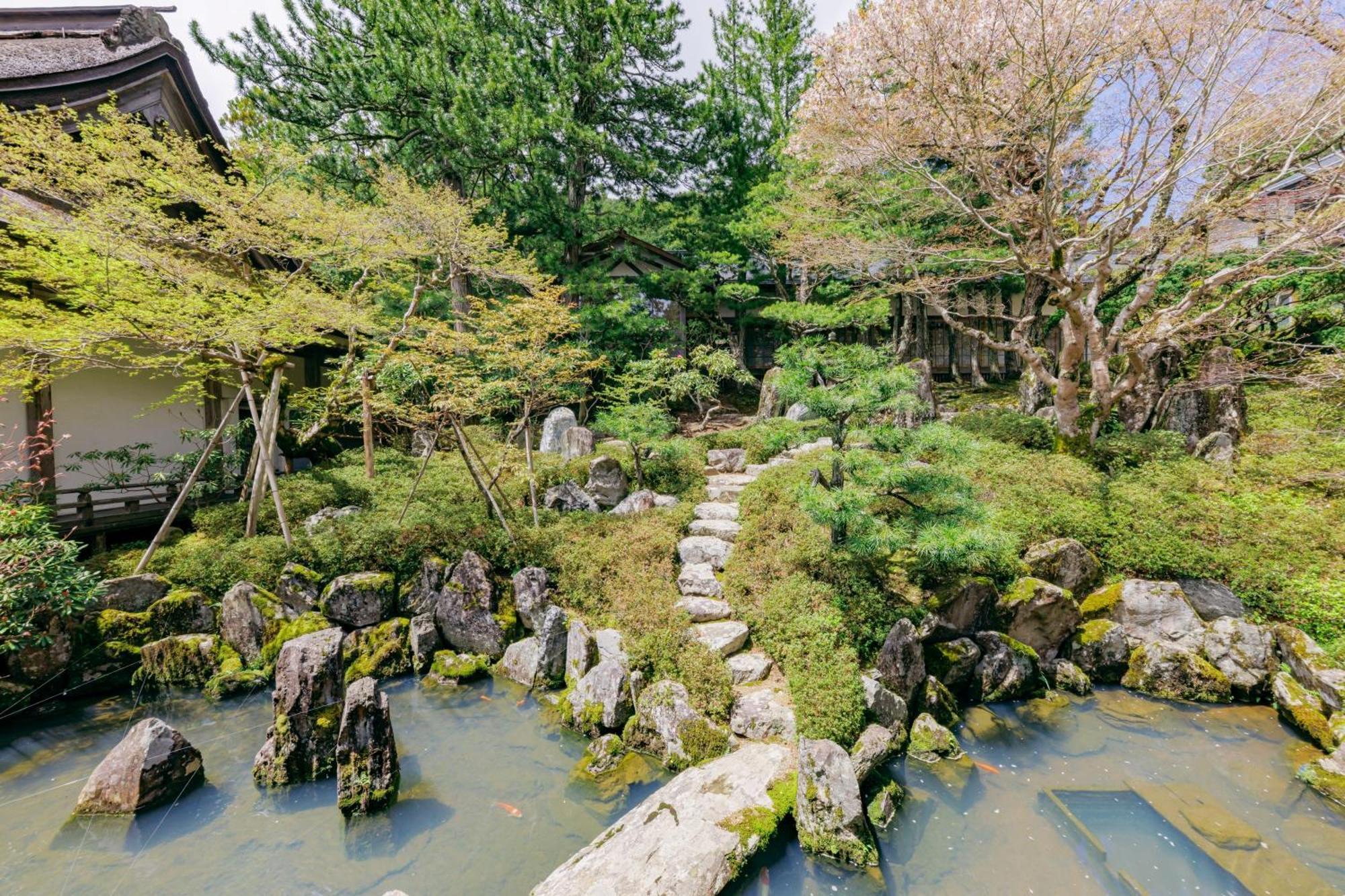 Koyasan Sanadabo Rengejoin 호텔 외부 사진